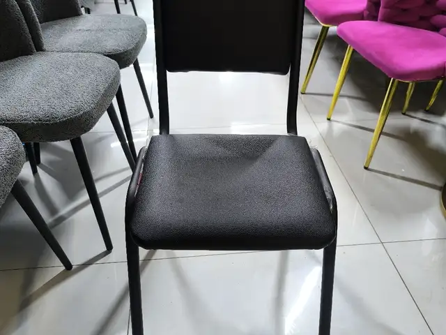 Стул, Душанбе