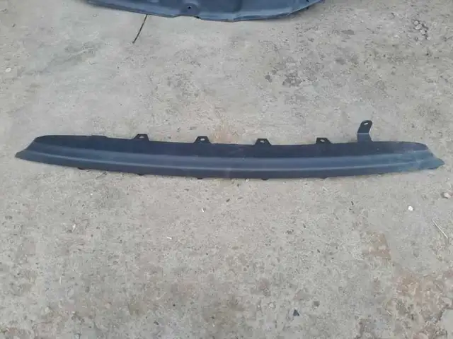 Пластмасса заднего бампера на Toyota Camry 5, Душанбе