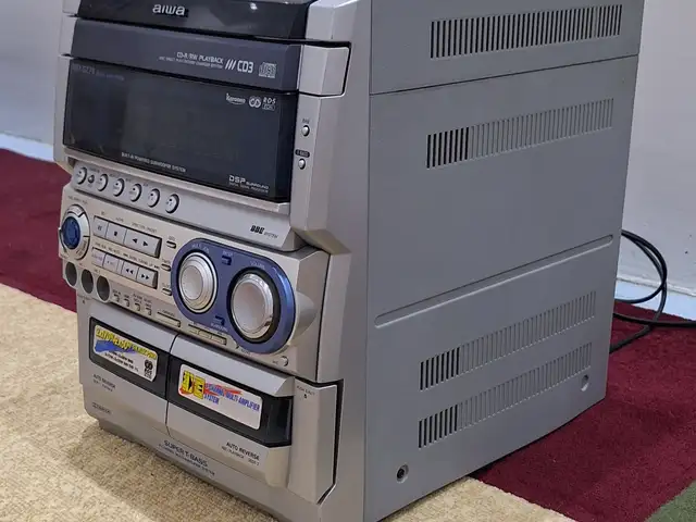 Музыкальный центр Aiwa, Душанбе