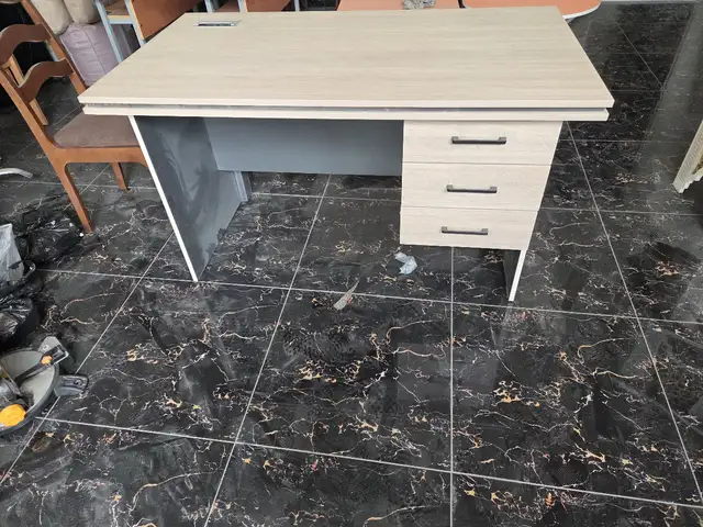 Стол, Душанбе