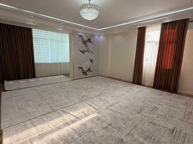 3-комн. квартира, 12 этаж, 135м², Центр Ресторант БУРАК, Душанбе