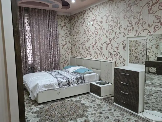 3-комн. квартира, 2 этаж, 120м², Шохмансур, Душанбе