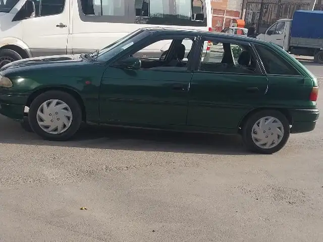 Opel Astra F