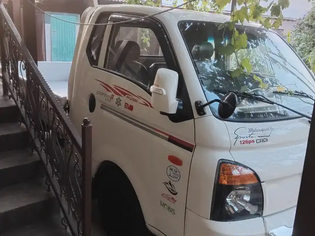 Бортовой автомобиль Hyundai Porter, 2010, Гиссар