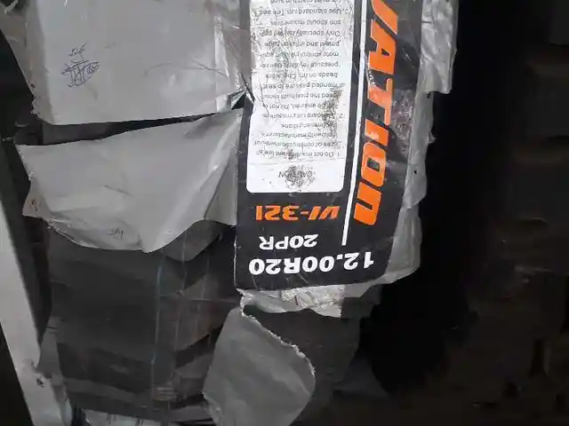 Шины 12.00 R20 Ovation карьерный, Душанбе