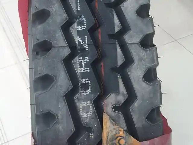 Шины 9.00 R20 BOTO, Душанбе