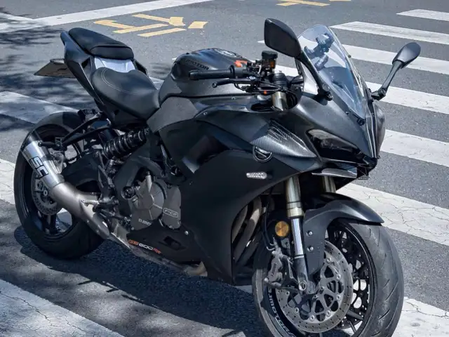 Мотоцикл QJ Moto 600, Душанбе