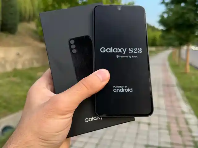 Samsung Galaxy S23 8/256 Gb Black, Душанбе - 4