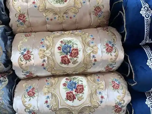Курпача ва болишт, Душанбе
