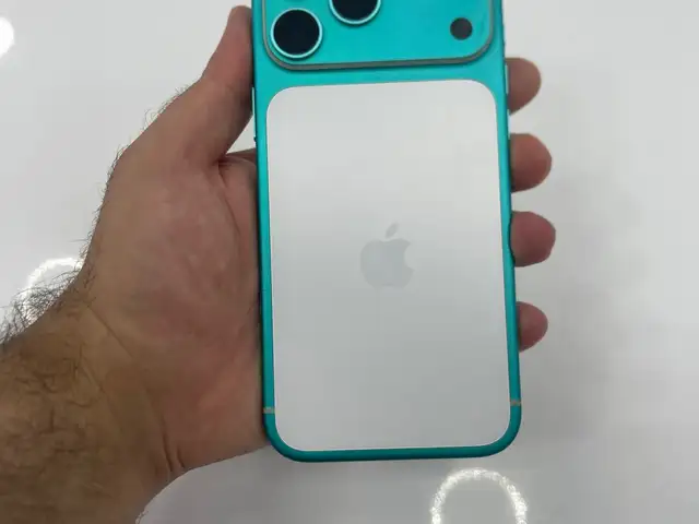 Apple iPhone 17 Pro Max, 256 gb, Silver, Душанбе