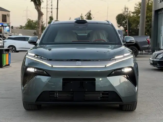 BYD Tang, 2026, Душанбе - 2