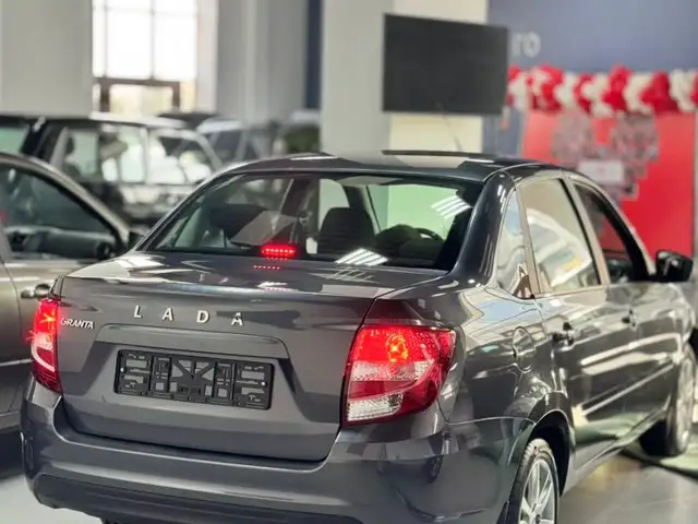 Lada (ВАЗ) Granta, 2025, Душанбе - 5
