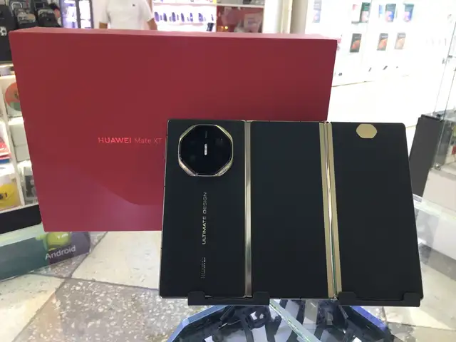Huawei Mate XT 1tb, Душанбе