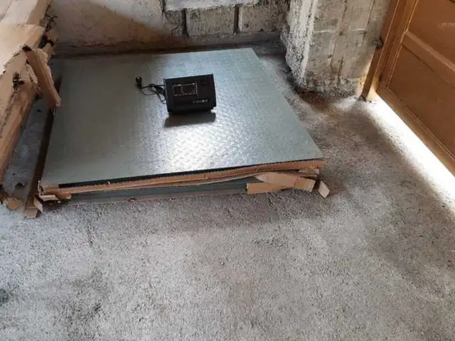 Тарозу, Душанбе