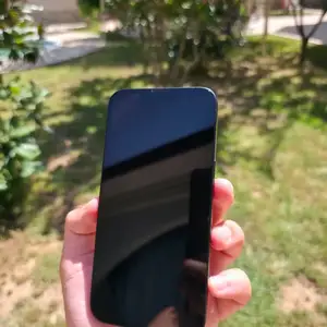 Apple iPhone 16e, 128 gb, Душанбе