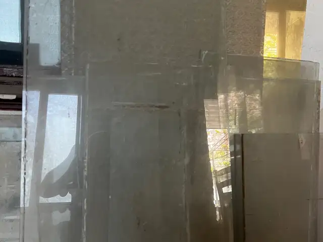Cтекло для окон, Душанбе
