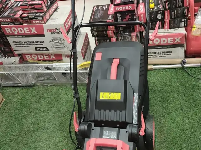 Газонокосилка, Душанбе