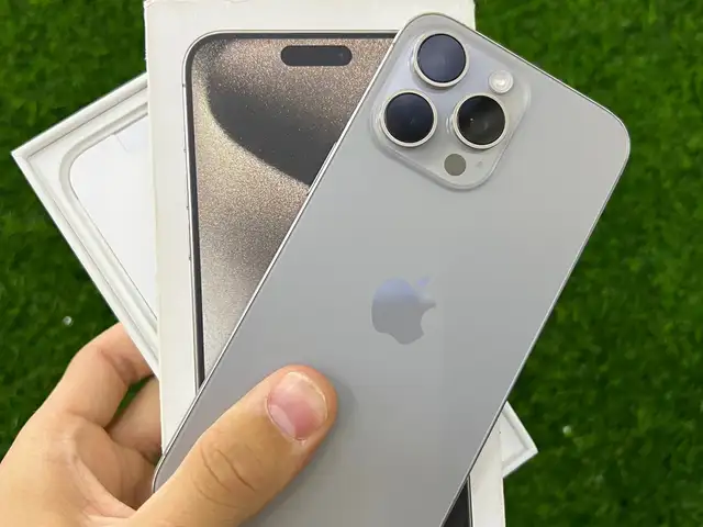 Apple iPhone 15 Pro Max, 256 gb, Natural Titanium, Душанбе