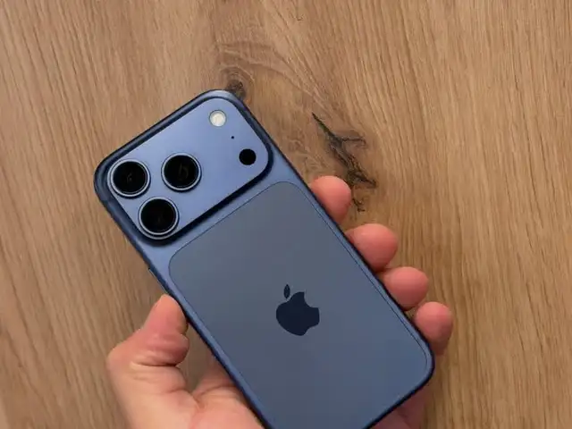 Apple iPhone 17 Pro Max, 512 gb, Deep Blue, Бохтар (Курган-Тюбе)
