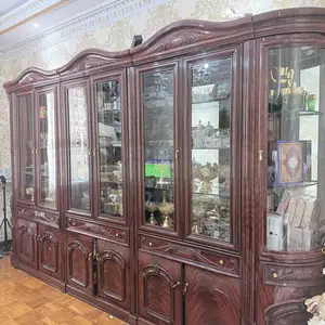 Чехская стенка, Худжанд