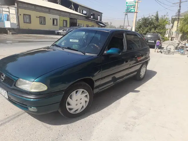 Opel Astra F