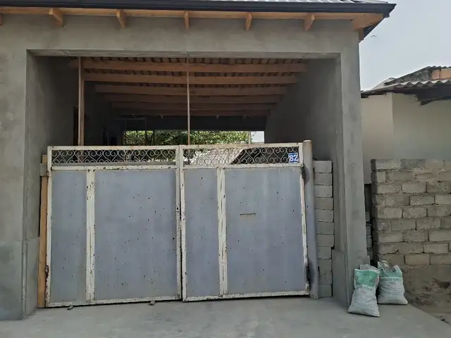 Дарвоза, Душанбе