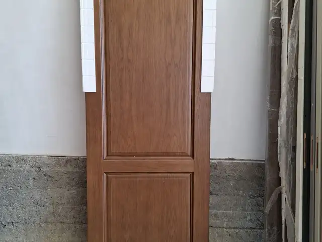 Дверь, Бобоҷон Ғафуров