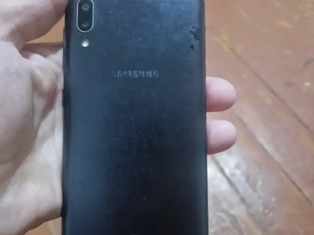 Samsung Galaxy M10, Хуҷанд