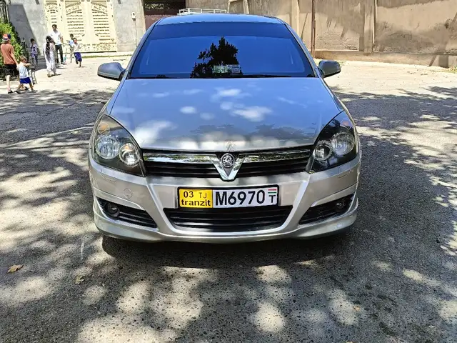 Opel Astra H