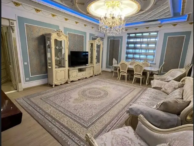 3-комн. квартира, 6 этаж, 120м², Шохмансур, Душанбе