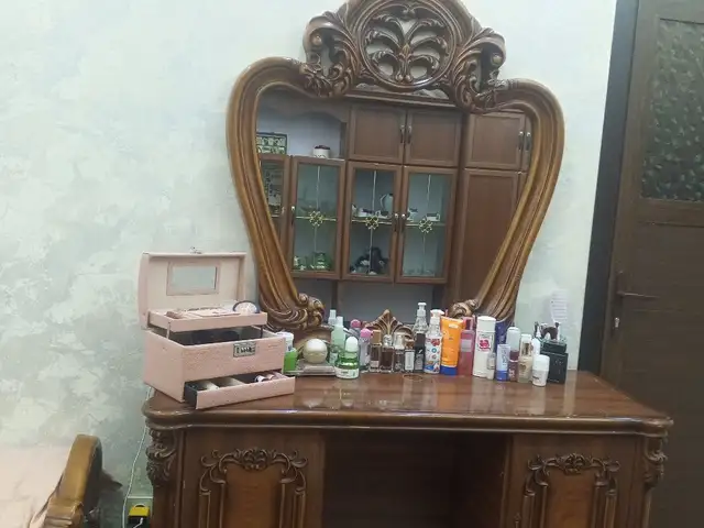 Спальный гарнитур, Рудаки