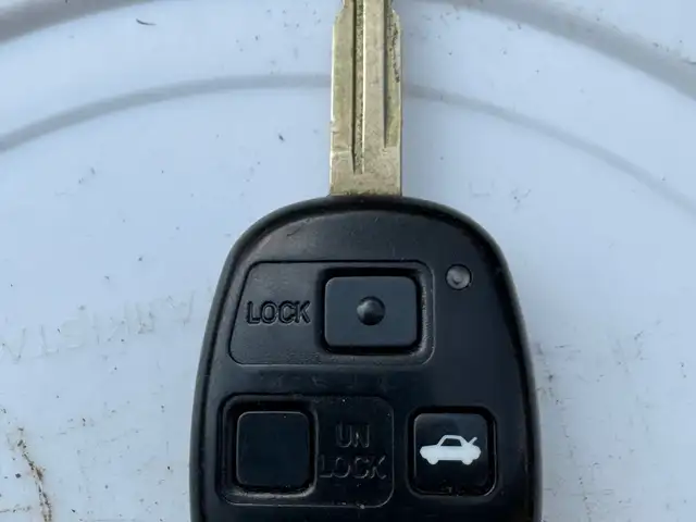 Ключи от Toyota, Душанбе