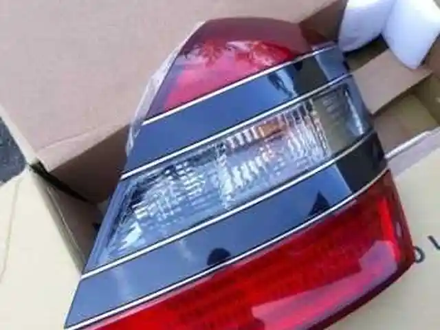 Задние фонари на Mercedes-Benz W221, Душанбе
