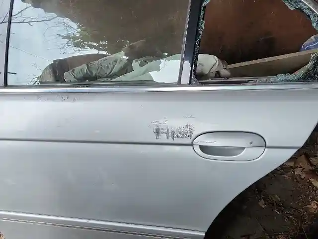 Двери Bmw e39, Худжанд