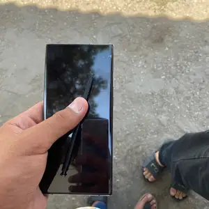 Samsung Galaxy S 22 Ultra, Душанбе