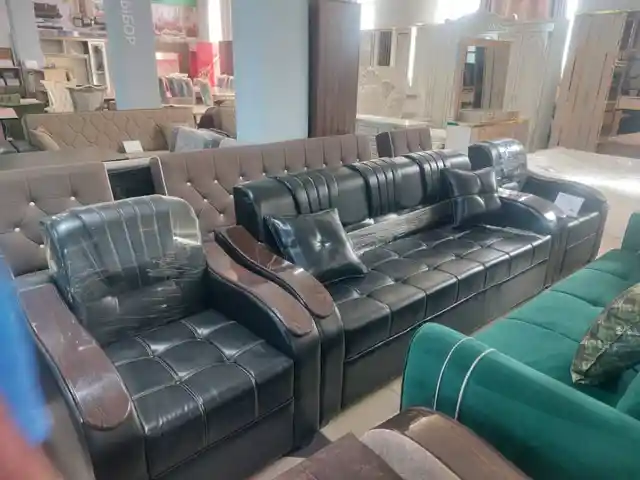 Диван с креслами, Душанбе