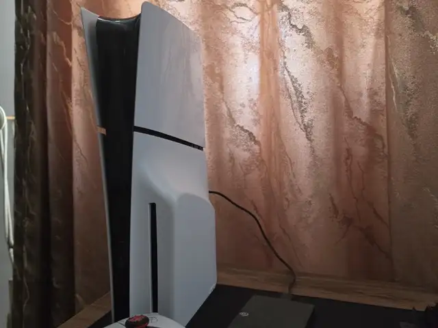 Игровая приставка Sony Playstation 5 slim, Хуҷанд