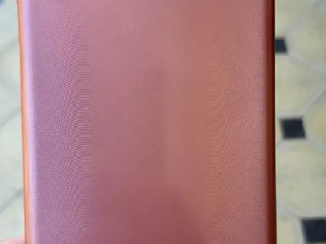 Samsung Galaxy A04s, Исфара