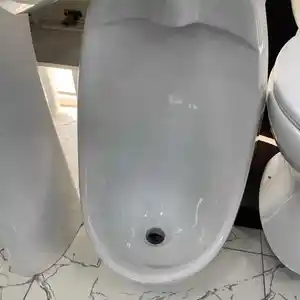 Писуар, Душанбе