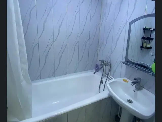 2-комн. квартира, 3 этаж, 60м², 12 мкр, Худжанд