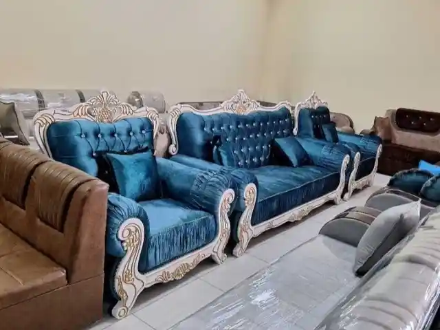 Диван с креслами, Душанбе