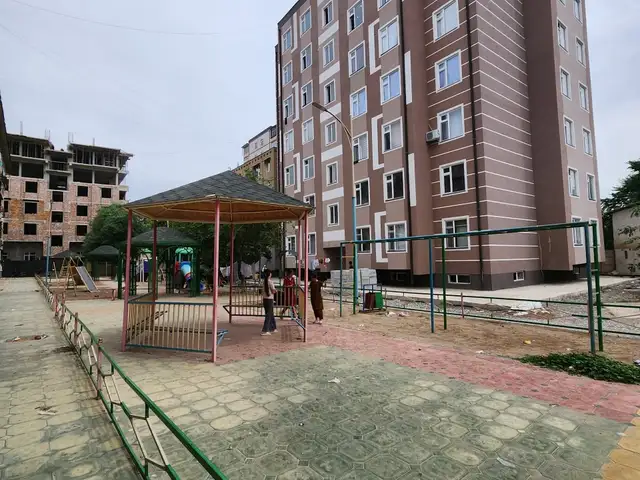 2-комн. квартира, 6 этаж, 45 м², Дурахшон 14ум, Бохтар (Курган-Тюбе)