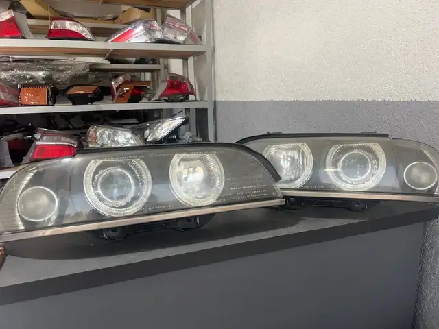 Крыло на BMW Е39, Худжанд