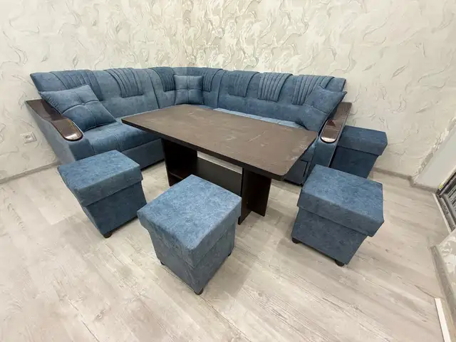 Диван для гостиной и кухни, Хуҷанд