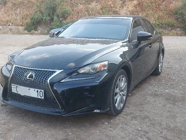 Lexus IS series