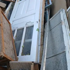 Окна, двери и рейки, Бободжон Гафуров