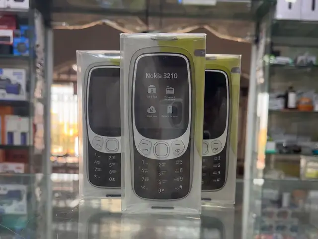 Nokia 3210, Хуҷанд