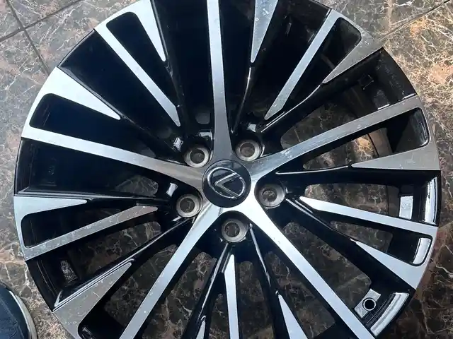 Диски R 19 на Lexus, Душанбе