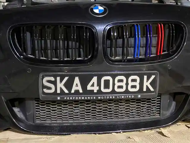 Решетка радиатора на BMW F10M, Худжанд