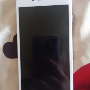 Apple iPhone 7 plus, 256 gb, Хуҷанд